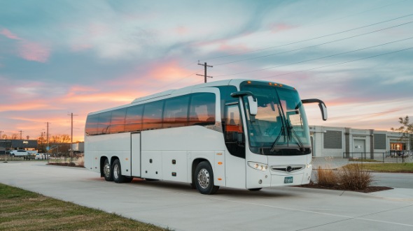 The Ultimate Guide to Choosing the Right Bus for Your Group Size